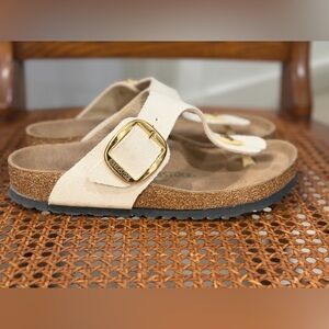 EUC BIRKENSTOCK ‘Gizeh’ Big Buckle Sandals | Vegan Canvas ‘Eggshell’